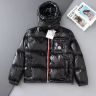 秋冬新品 モンクレール ロゴ ダウンジャケット スーパーコピー MONCLER Montbeliard ショートダウンジャケット ブラック 黒 メンズ