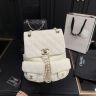 【新作可愛い♡】シャネル バックパック ホワイト コピー キャビアスキン ロゴ
