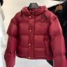 高級ブランド セリーヌ クロップド トリオンフ ダウンジャケット レッド n級品