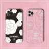 女性iphone13proケースシャネル椿の花柄